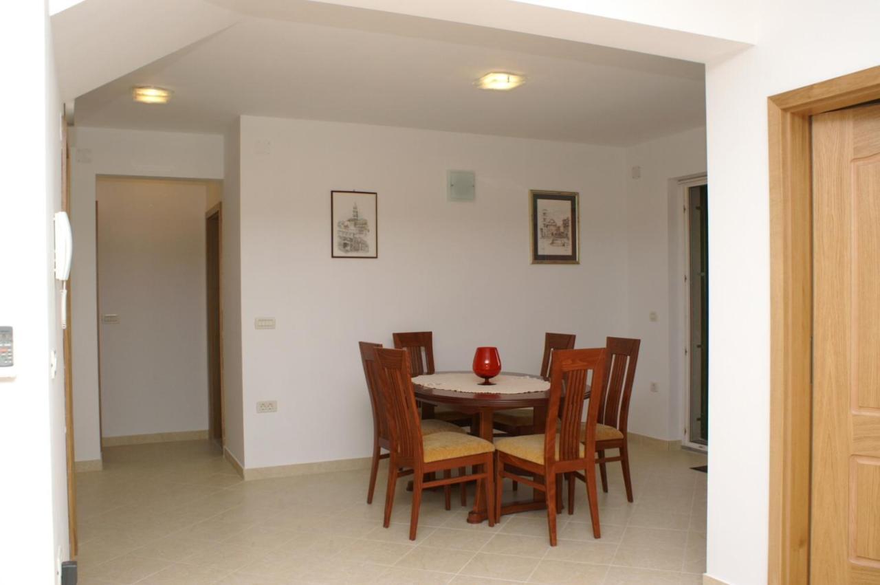 Apartments By The Sea Supetar, Brac - 4274 Exterior foto
